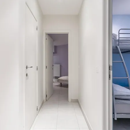 In Belgium Near Seafront, Cleaning Included Apartamento *